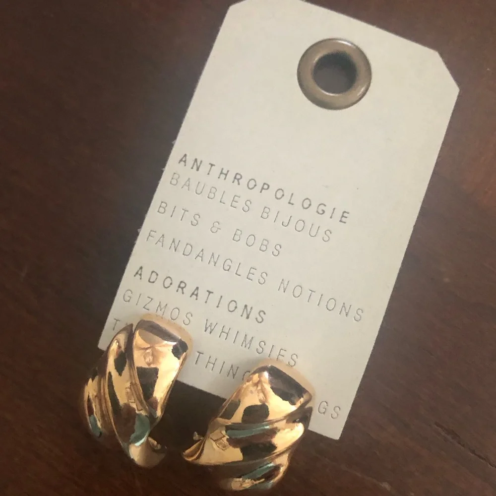New Anthropology textured post earrings